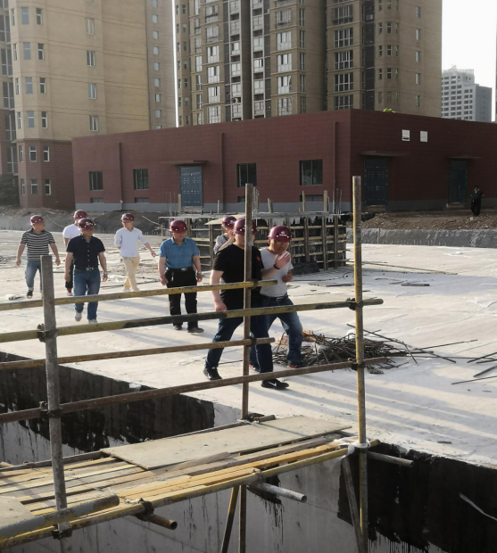 5月17日慰問一線工人96